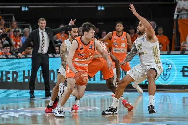 他们在外线 他们在外线