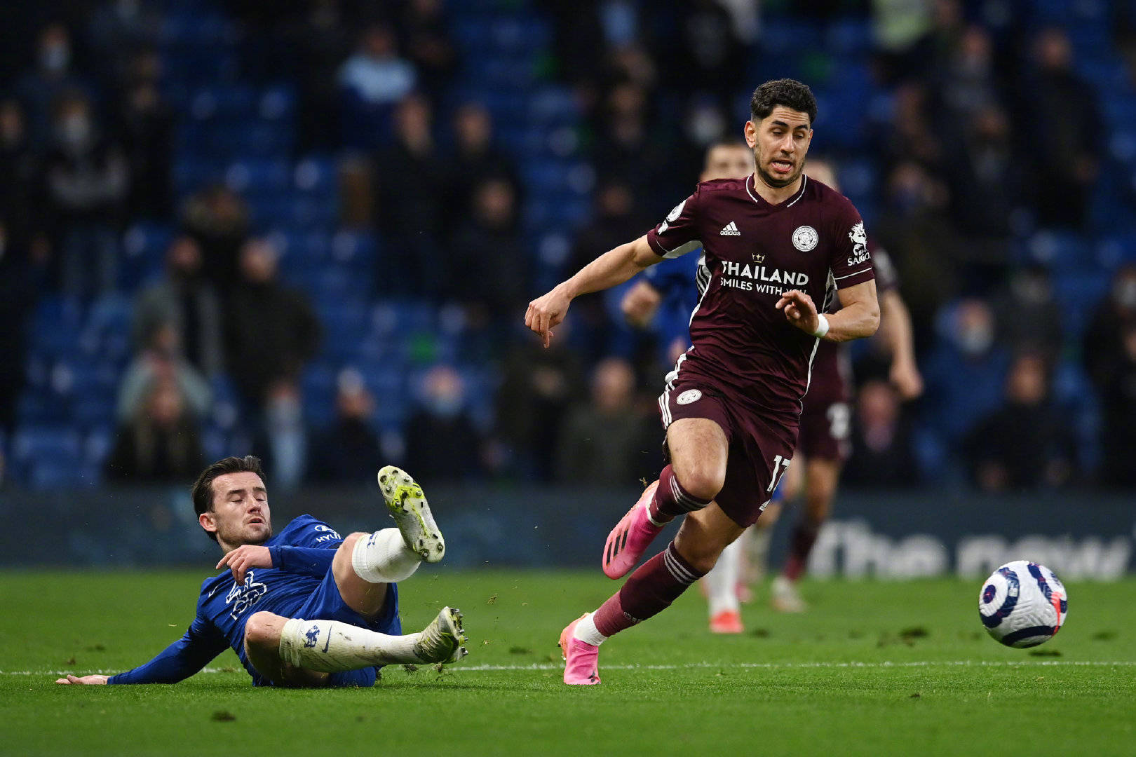 并最终以一 并最终以一